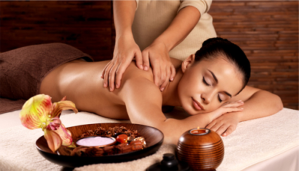 Majesticayurveda - Full Aromatherapy Massage (Oil Therapy)