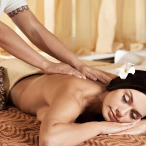 Vedathaispa - Full Aromatherapy Massage (Oil Therapy)