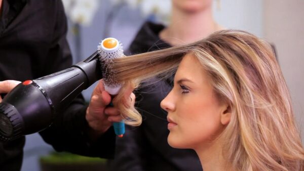 FTVSalon - Styling Short Blowdry